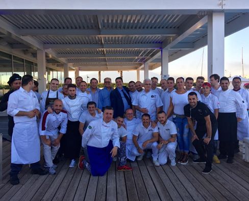 Napoli e' fritta foto di gruppo