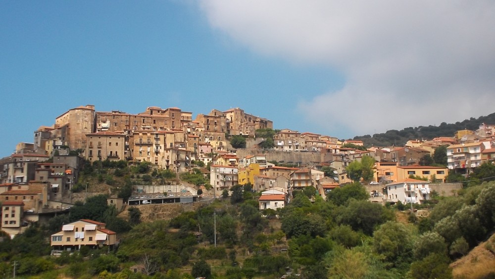 Centro storico di Pisciotta visto dall'agriturismo La Locanda del Fiume