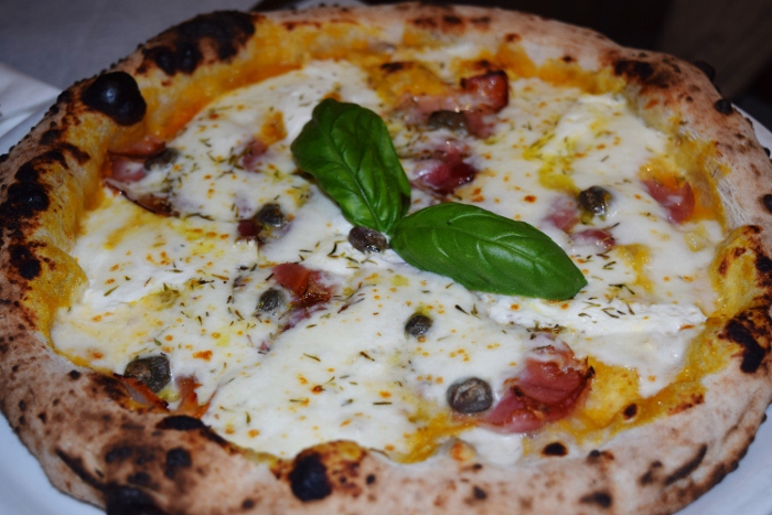 Pizza Crisommola di Villa Giovanna