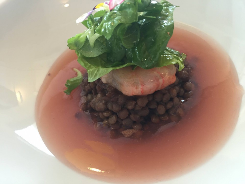 Tassa, Ventotene. Lenticchie, acqua di pomodoro, gambero e misticanza