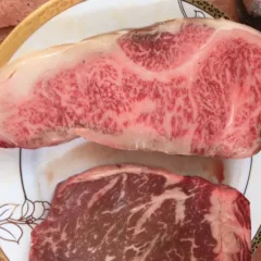 a sinistra tajima giapponese, a destra tajima australiana