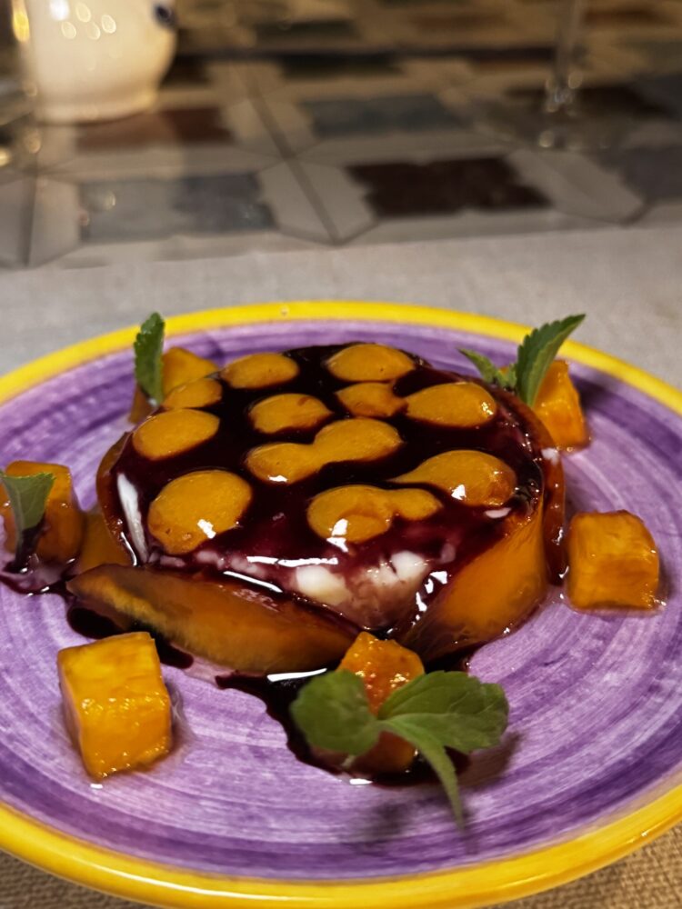 Giacaranda - Dolce Vino e percoche