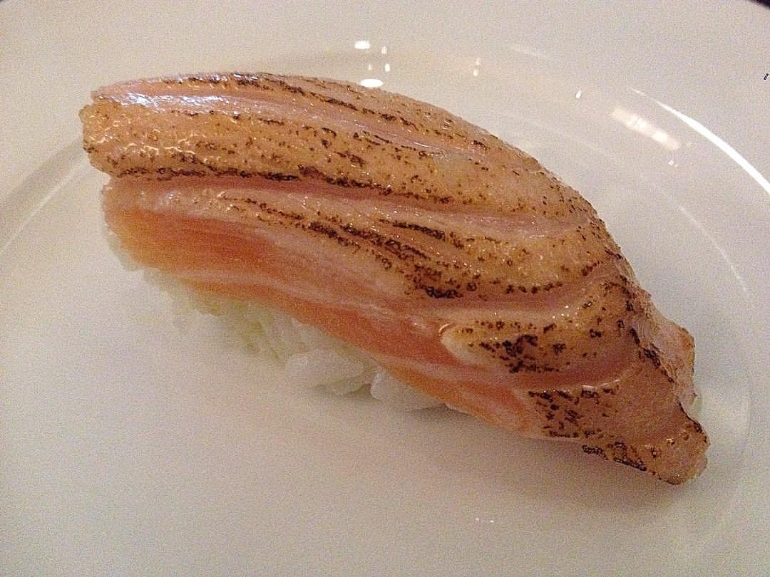 Salmone Aburi