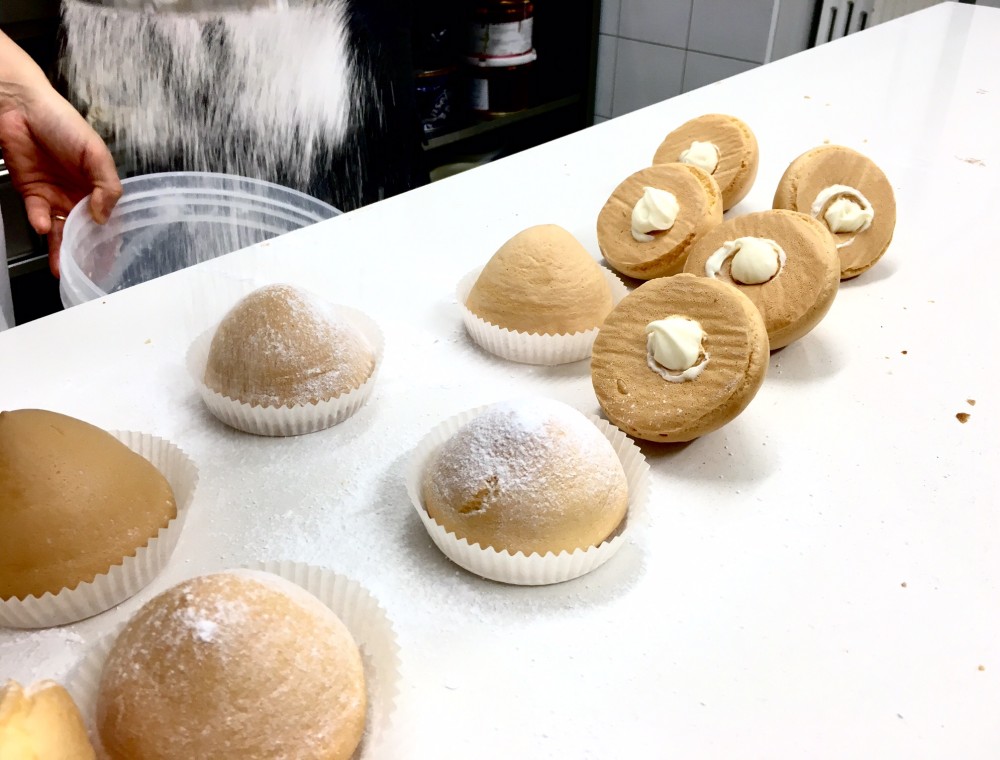 Pasticceria Monastero di Santa Chiara, E alla fine una pioggia di zucchero