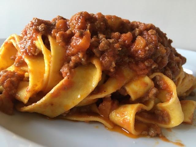 Le tagliatelle alla bolognese