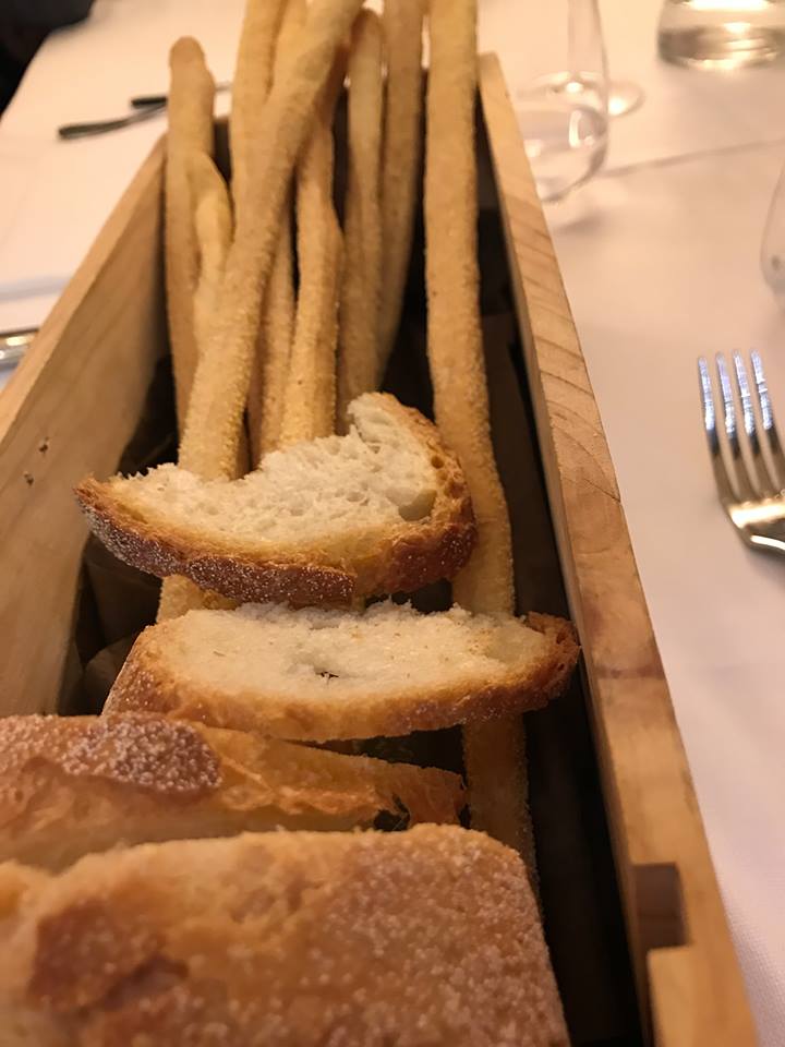 Osteria del Vicoletto, pane e grissini