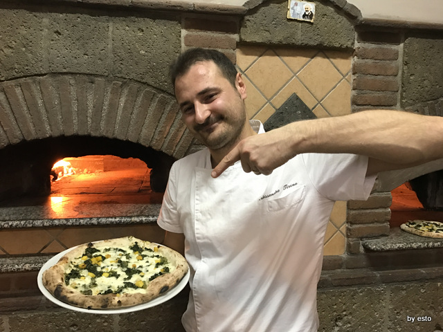 Antovin Alessandro Tirino pizza Nonna Mia  con impasto da grani antichi