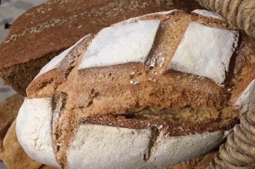 Santi Sebastiano e Valentino, il pane