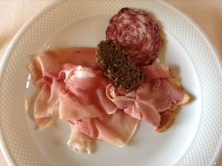Trattoria Visconti, Salame nostrano