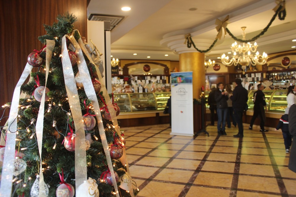 Gran Caffe' pasticceria Cappiello l’interno