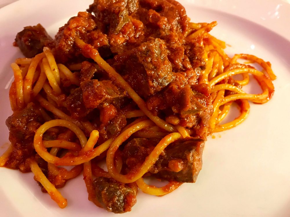 ‘A taverna d’’O Re - spaghetti con il soffritto