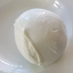 Bufala, meglio una pagina bianca che una bufala, ma c’è bufala e bufala, questa Campana DOP è del Caseificio Anteo in trasferta a Milano