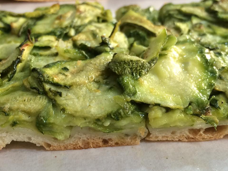 Da Luigi, pizza con zucchine