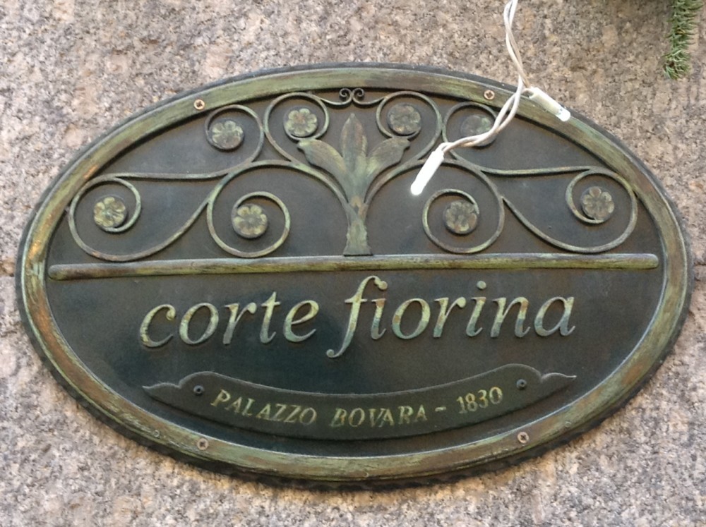 Lecco, Trattoria Corte Fiorina, l'insegna