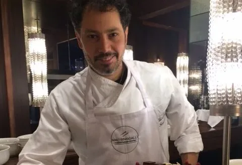 Lo chef Niko Sinisgalli
