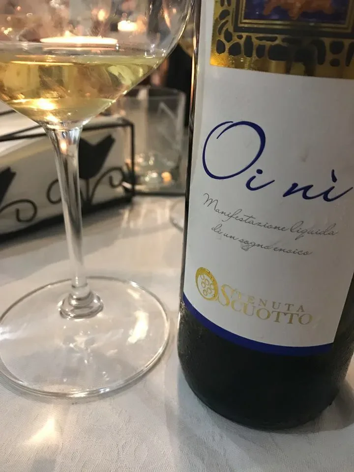 Oi Ni 2012 Fiano Scuotto