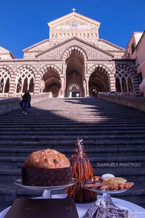 La Cattedrale di Amalfi , scenario per la collezione firmata Pansa- Capuano