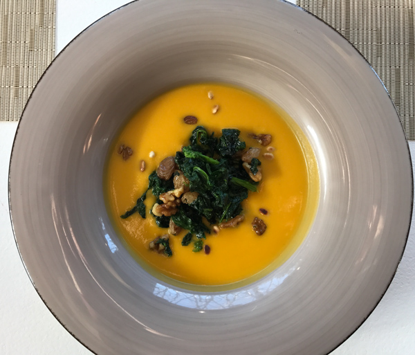 Ristorante Radici-dal menù vegetariano, zucca, mandorle e cime di rapa