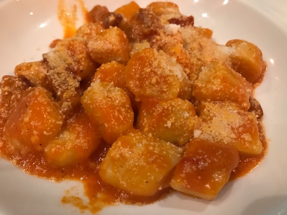 L'Arcangelo, Gnocchi di patate alla Amatriciana