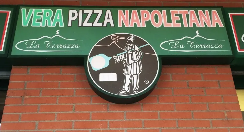 La Terrazza, insegna, che anche al Nord sappiamo dare il benvenuto, questa foto e’ di Giuseppe Porzani