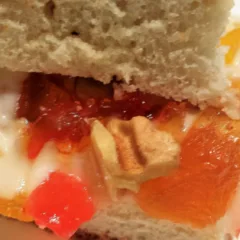 Pane gorgonzola noci e mostarda piccante