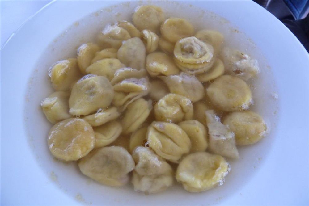 Peli, cappelletti