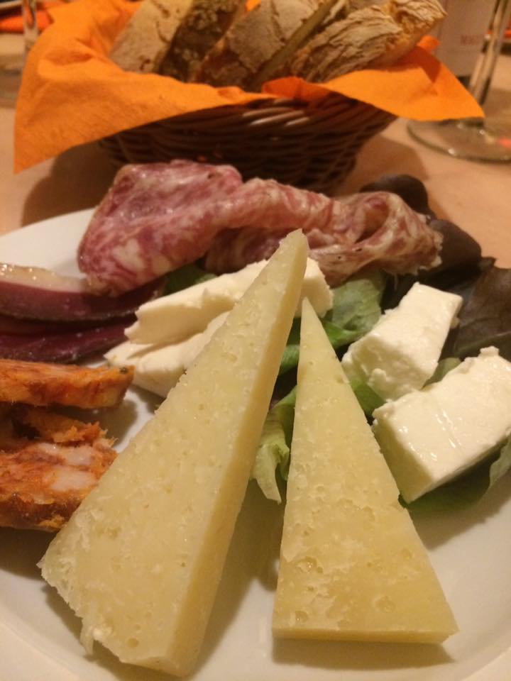 Rocca del Gusto, salumi e formaggi