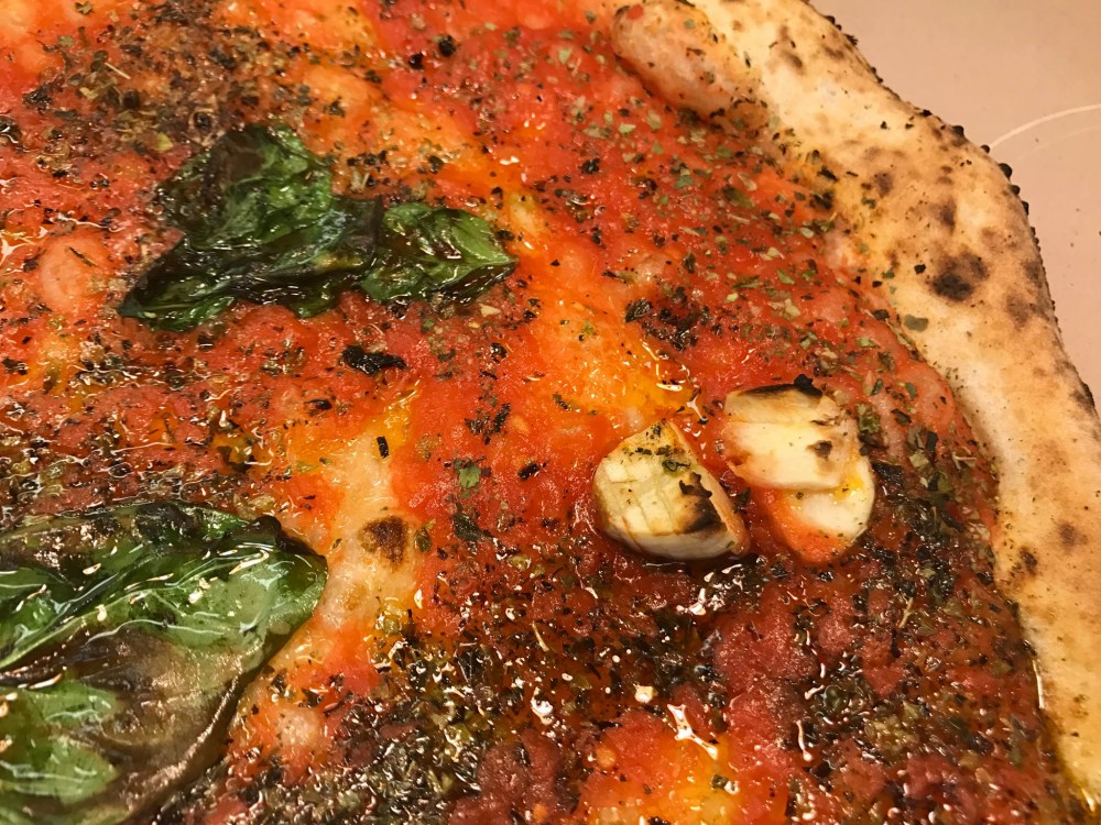 Pizzeria Da Michele I Condurro a Fuorigrotta, marinara