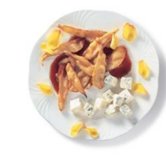 Frittelle di pera e confettura di rose