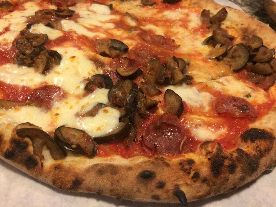 Pizzeria Mansi, la siciliana