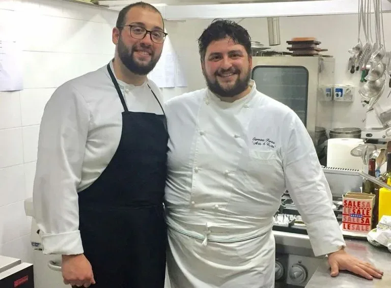 Arte e Gusto, Carmine Farina (a dx) in cucina con Stefano Sodano