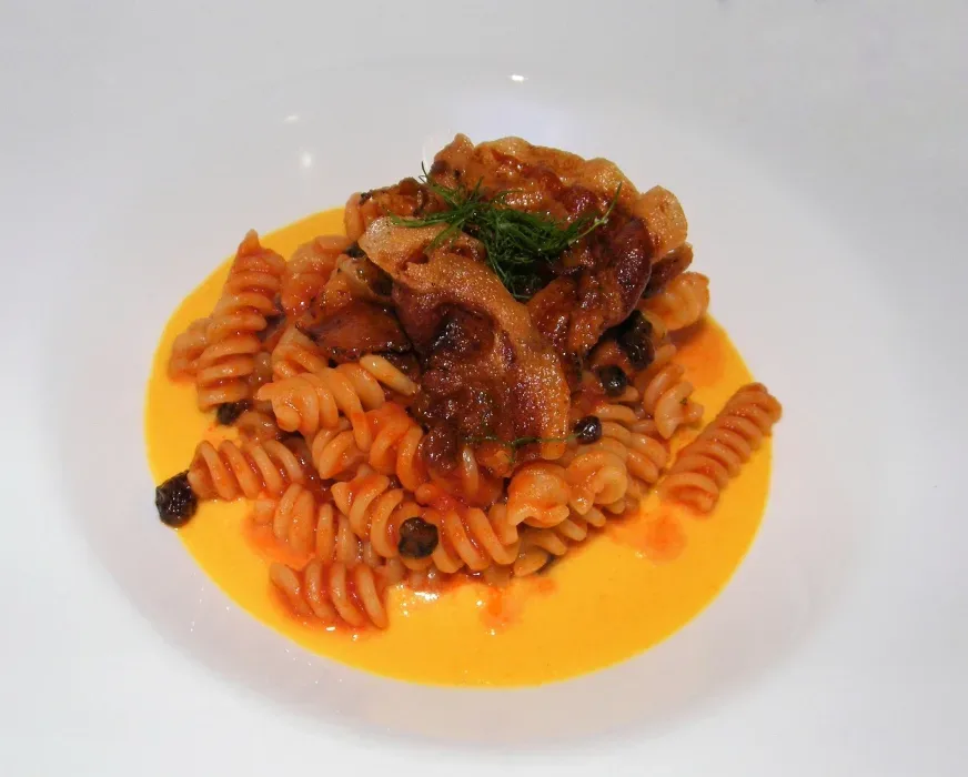 Fusilli 'amuri ru mari'