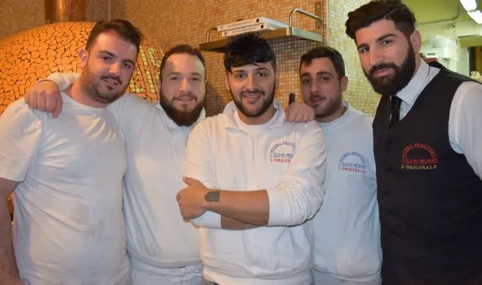 Gigi Cacialli con il suo staff