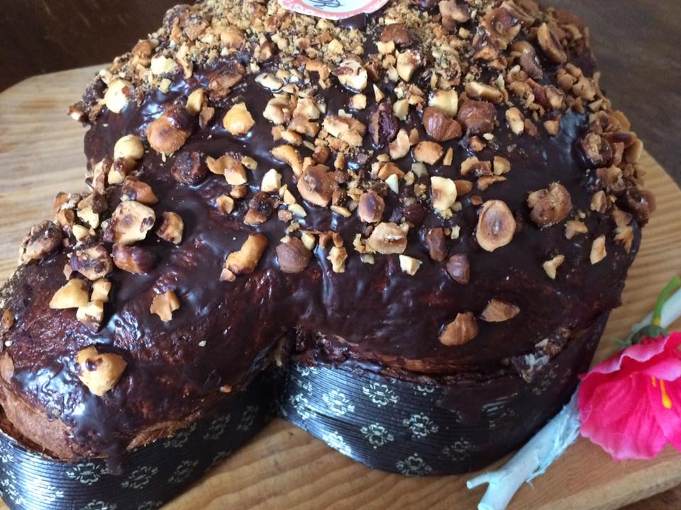 Pasticceria Due Erre, la colomba con le nocciole di Giffoni