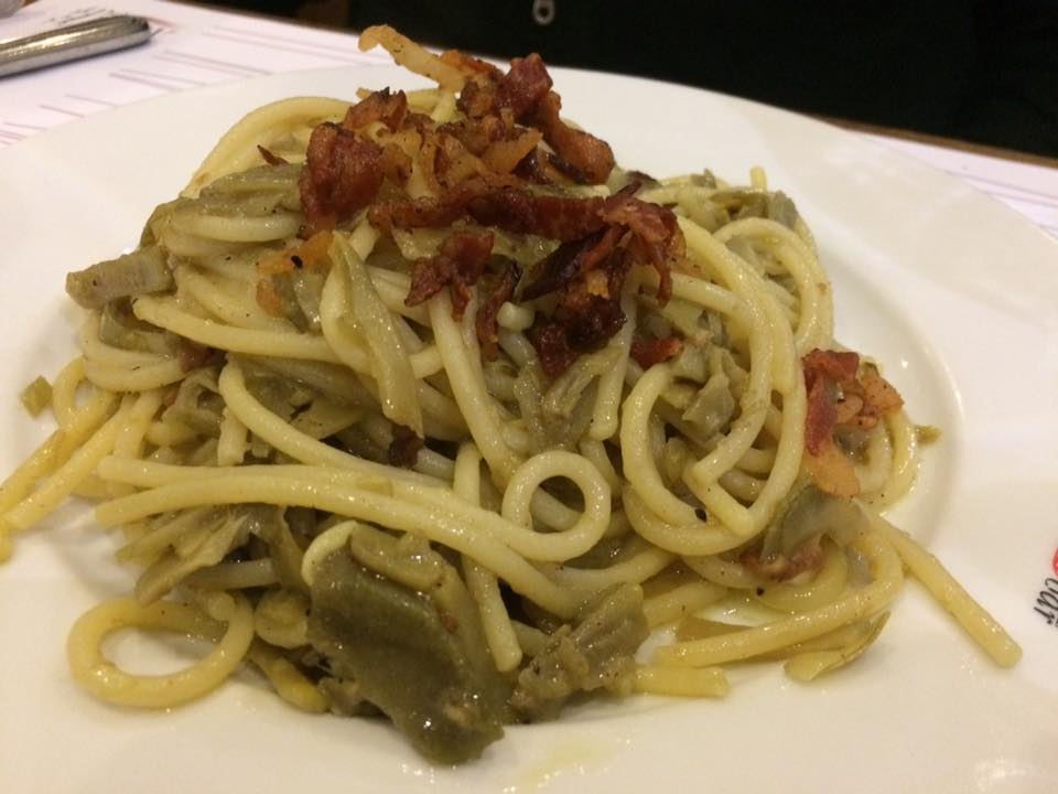 Trimani Wine Bar, spaghetti carciofi e guanciale