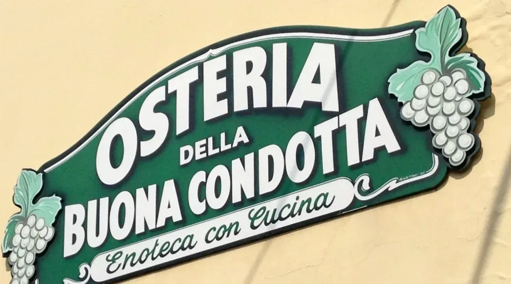 Buona Condotta, insegna