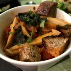 Piperita polpo di seitan alla luciana