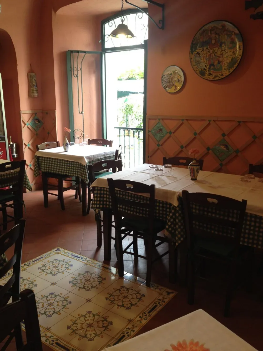 Trattoria da Raffaele, sala interna