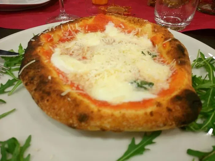 Montanara fritta, forno Agliara Prato