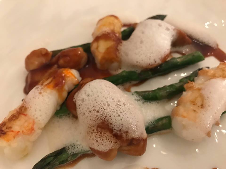 Jose' restaurant - Scampi e animelle con asparagi e sherry