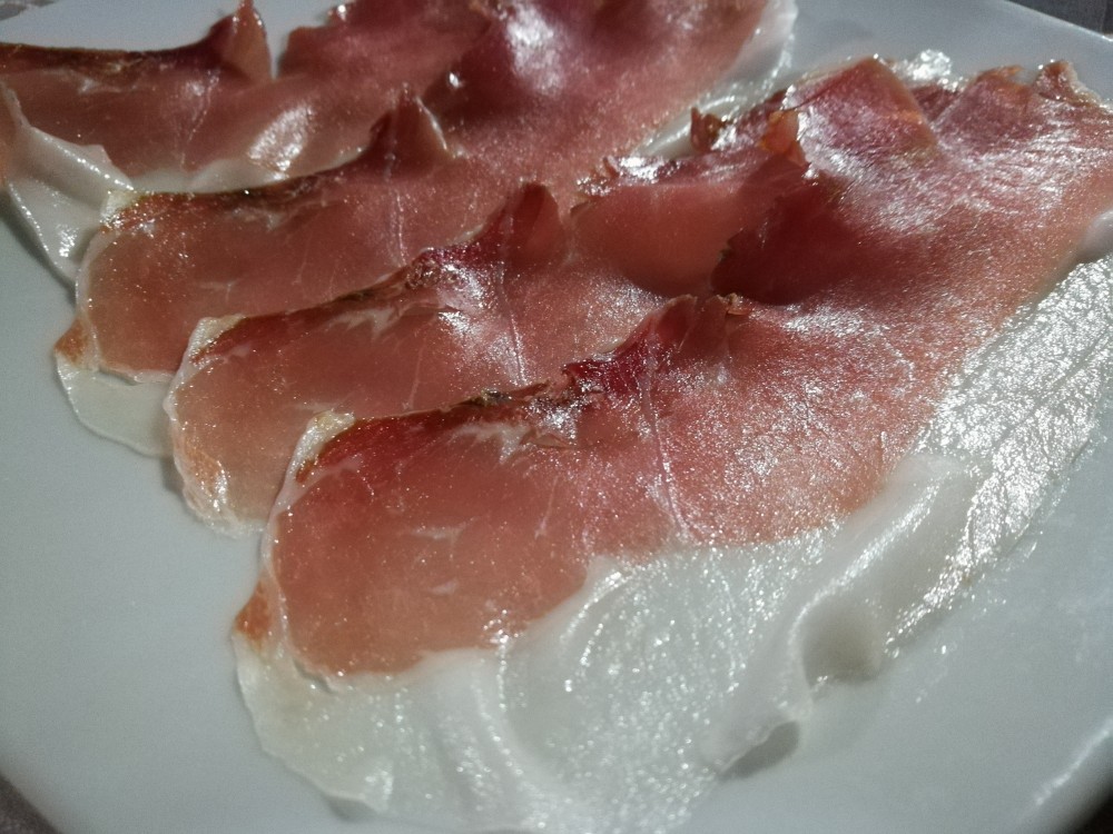 Agriturismo La Fattoria - Il Prosciutto Crudo Riserva