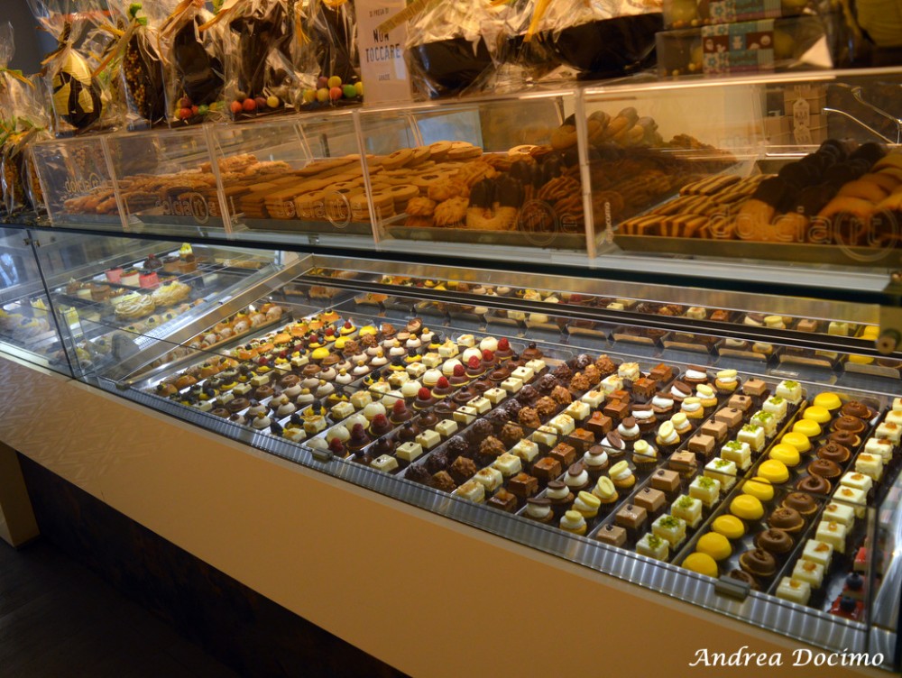 Dolciarte di Carmen Vecchione ad Avellino. I prodotti di pasticceria fresca