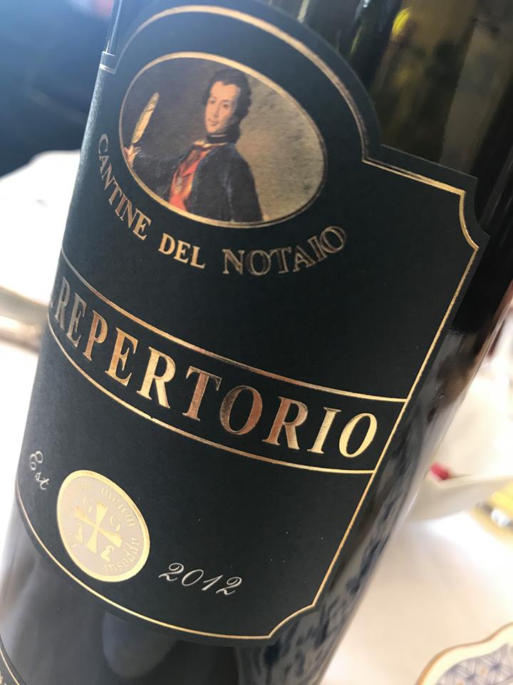 Il Repertorio 2012 Cantine del Notaio