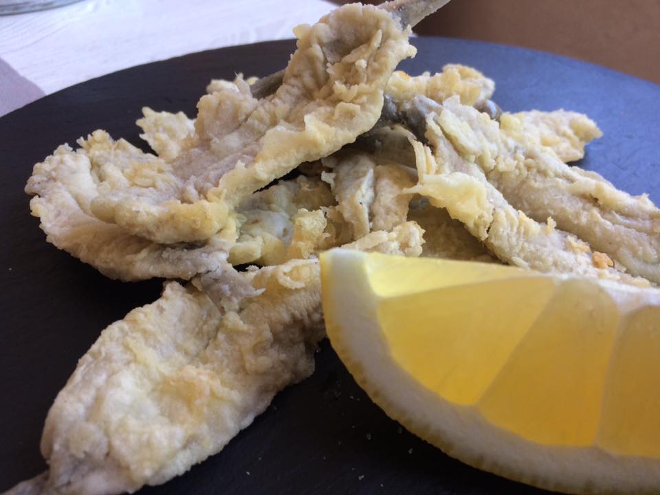 Incannucciata, frittura di alici