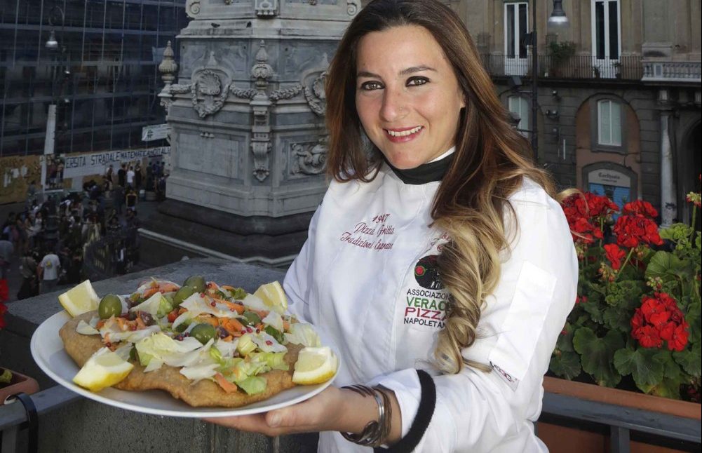 Isabella De Cham - 1947 Pizza Fritta di Napoli