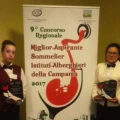 Miglior Aspirante Sommelier a Montesarchio, le vincitrici a sx categoria A a dx B