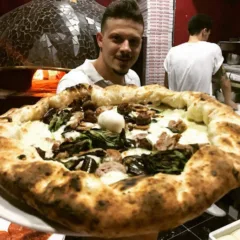 Lucignolo Napoli pizza con cornicione ripieno