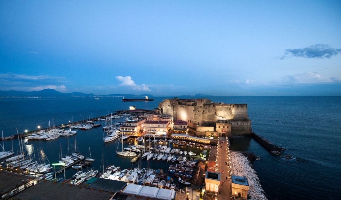 Vitigno Italia Castel dell Ovo - vitignoitalia