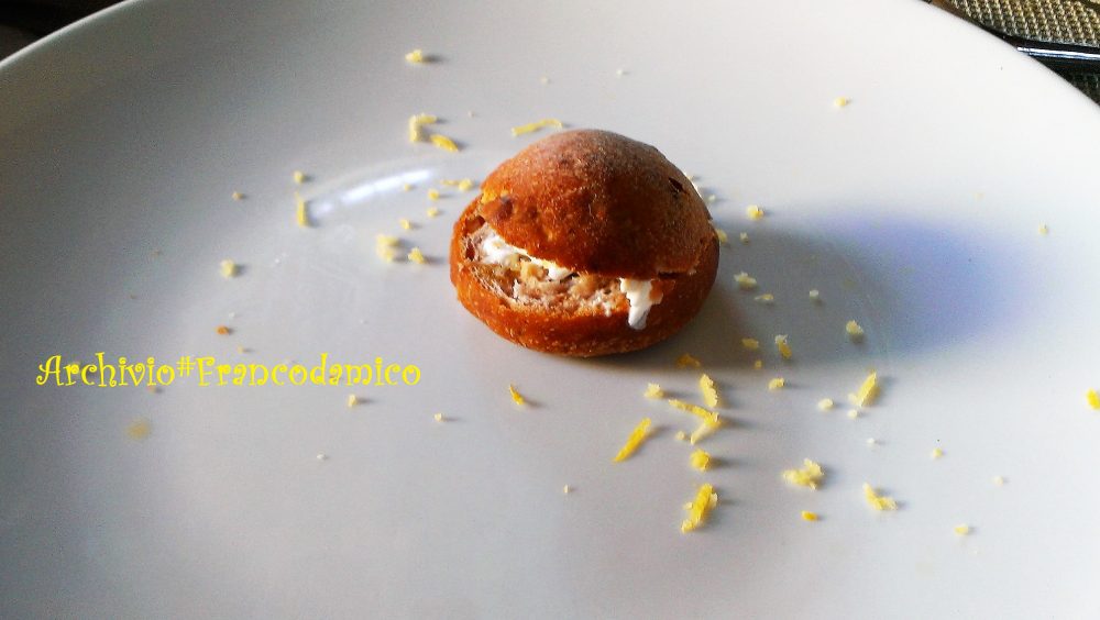 Locanda De Foris – baby panino con burrata e alici