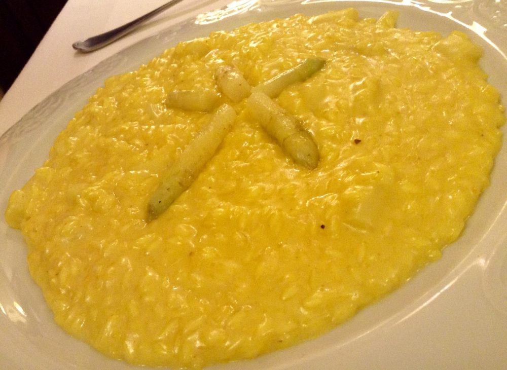 Buona Condotta, risotto con asparagi rosa di Mezzago